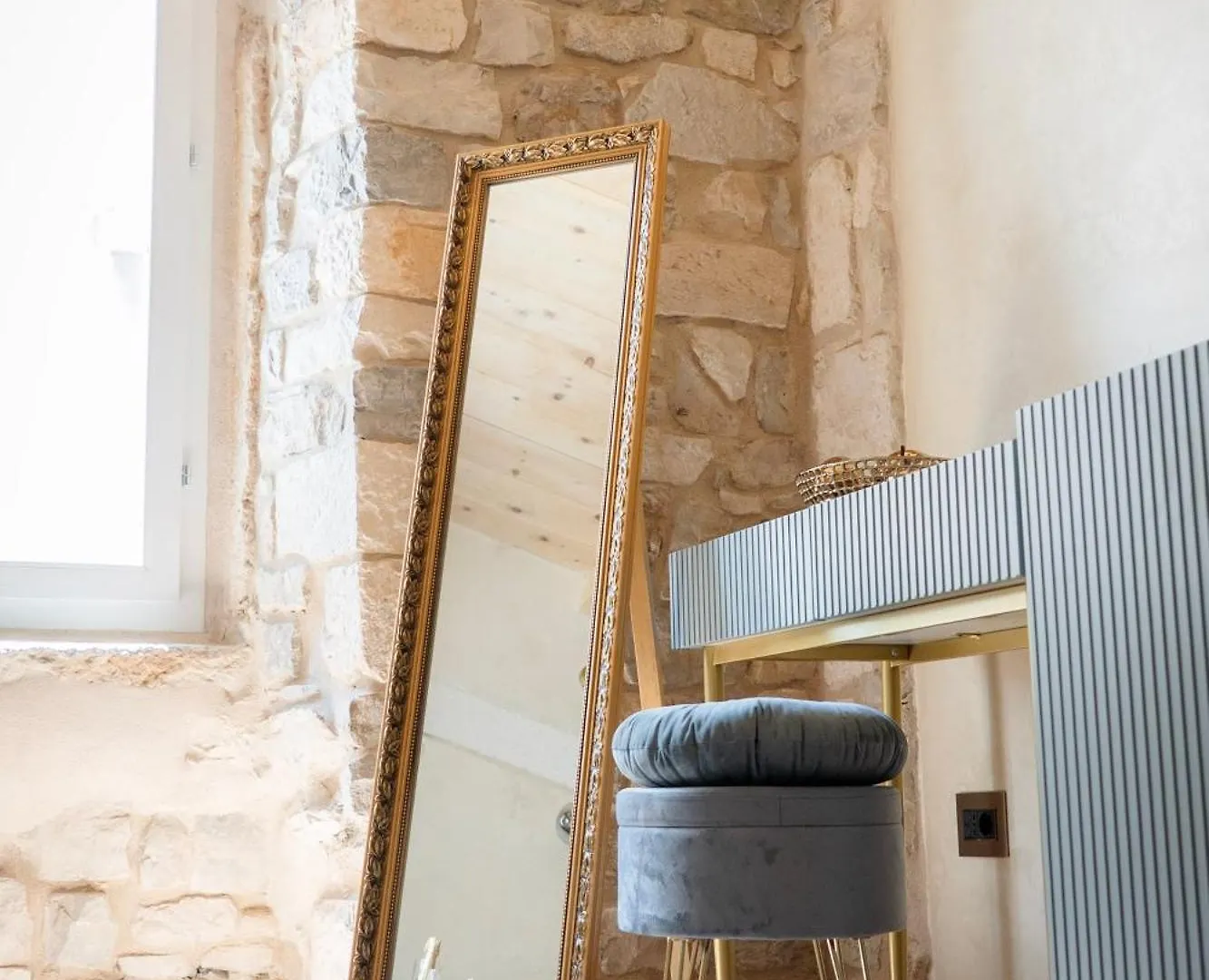Contacts de Laurentius Heritage Luxury Suite Diocletian Palace